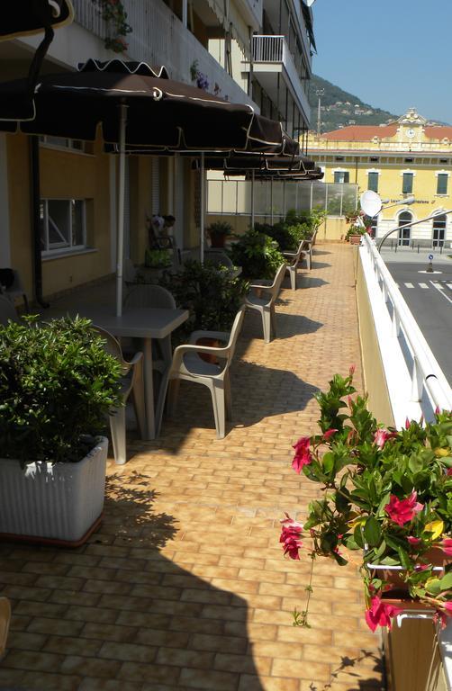 Albergo La Neigra Sestri Levante Exterior photo